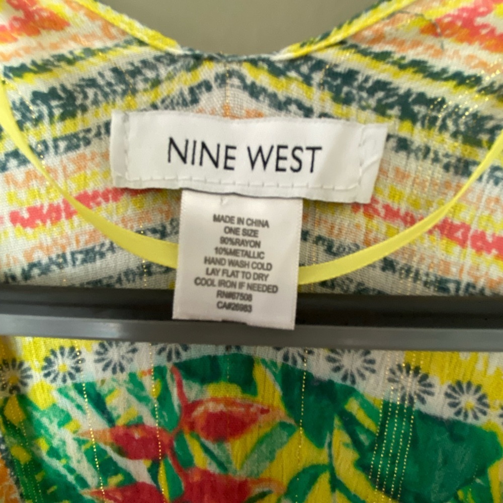 NINE WEST Bright Colorful Metallic Boho Floral Kimono Coverup With Tassles Sz OS - Picture 3 of 6